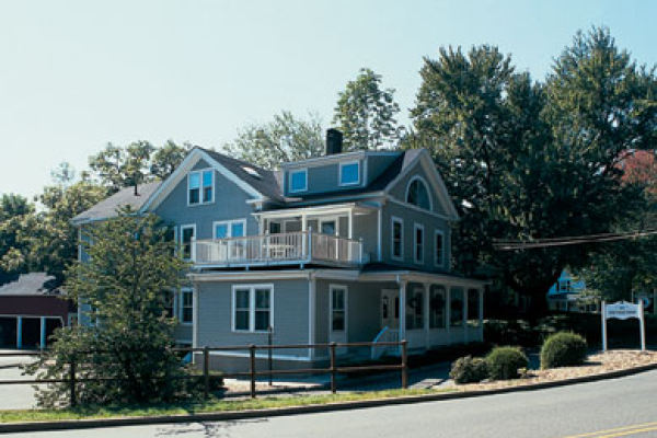 167 Old Post Road<br/>Southport, CT